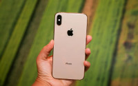 Đánh giá iPhone XS Max ở năm 2024, thiết kế vẫn còn rất sang trọng