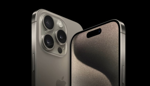 iPhone 15 Pro Max cuối năm 2026: Thiết kế titan, hiệu năng A17 Pro và camera vẫn đáng chú ý